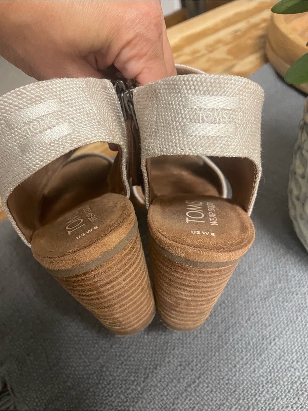 TOMS Majorca cut out sandal in natural linen EUC - Picture 5 of 8